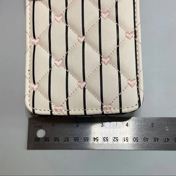 Betsey Johnson crossbody quilted stripes w… - Picture 5 of 9